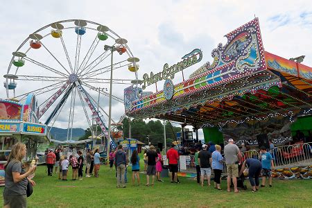 中学生山笠子ども：伝統と若者のエネルギーが交錯する祭り